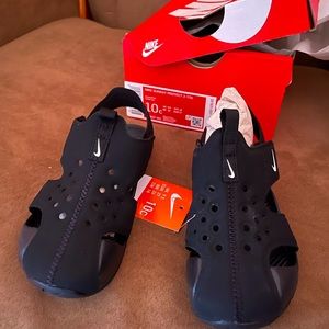 Brand New Nike Unisex Toddler Sandals